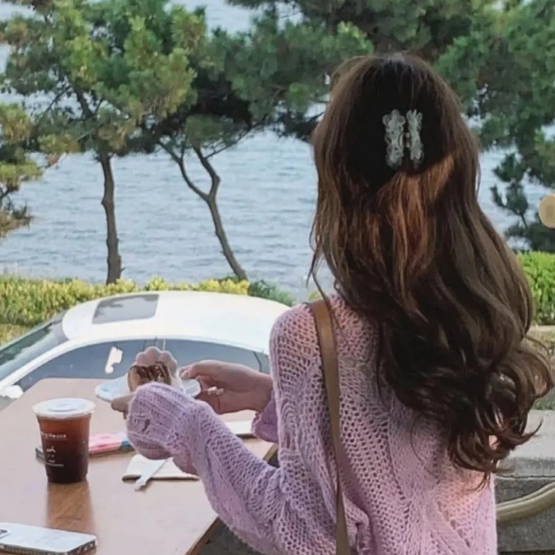 搏击傲娇小女生